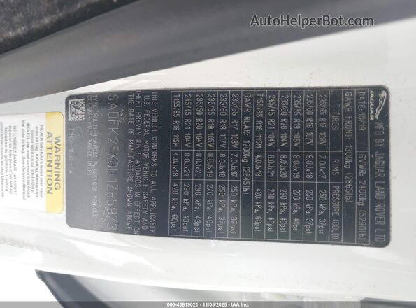 SADFK2FX0L1Z85973 2020 JAGUAR E-PACE White Widok komory silnika