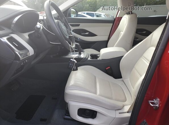 SADFP2FX8K1Z43566 2019 JAGUAR E-PACE Red Vista interior delantera