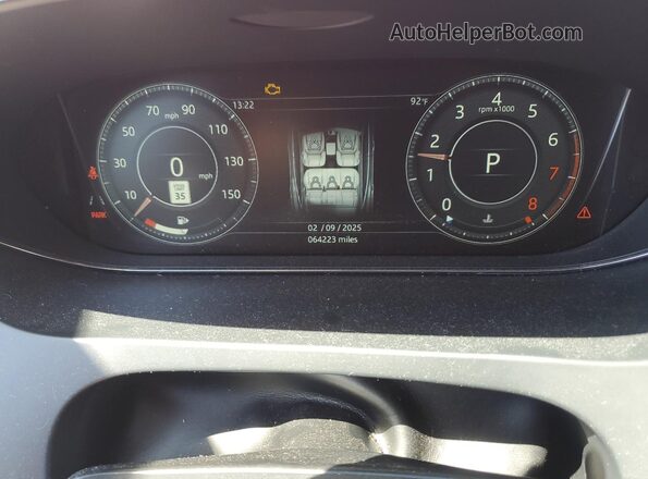 SADFP2FX8K1Z47696 2019 JAGUAR E-PACE Red Вид щитка приладів