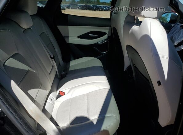 SADFT2GX5L1Z76553 2020 JAGUAR E-PACE Black Widok wnętrza z tyłu