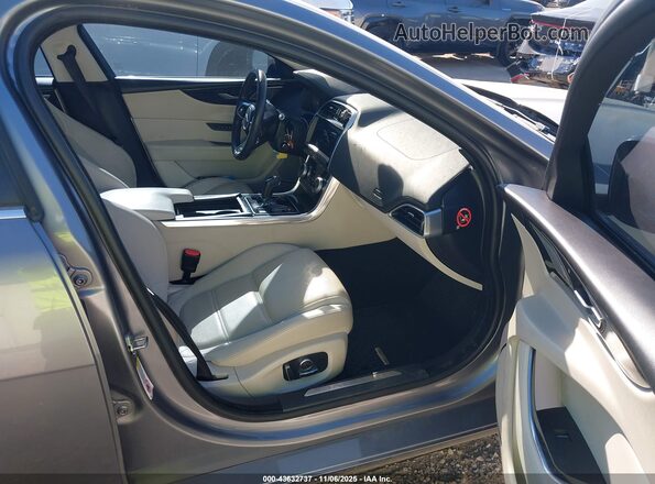 SAJAE4FX4LCP56016 2020 JAGUAR XF Gray Vista interior delantera