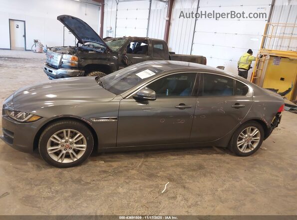 SAJAJ4FX0JCP38055 2018 JAGUAR XF Gray 