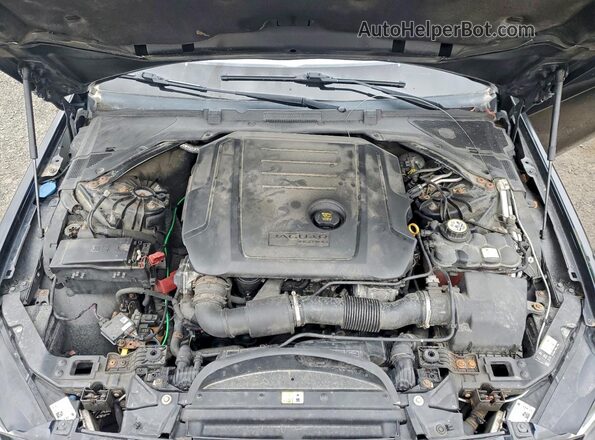 SAJAK4FN0JCP25219 2018 JAGUAR XF Black Rear interior view