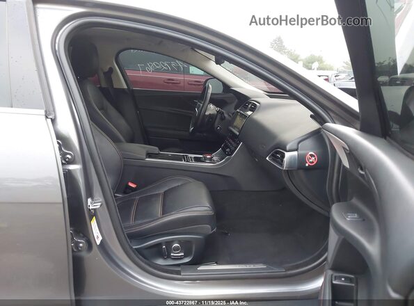 SAJAK4FX5KCP48255 2019 JAGUAR XF Gray წინა სალონის ხედი