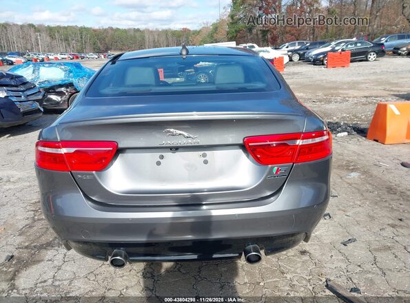 SAJAM4FV6JCP18205 2018 JAGUAR XF Gray 