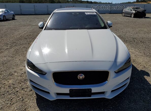 SAJAR4FX1KCP52699 2019 JAGUAR XF White 