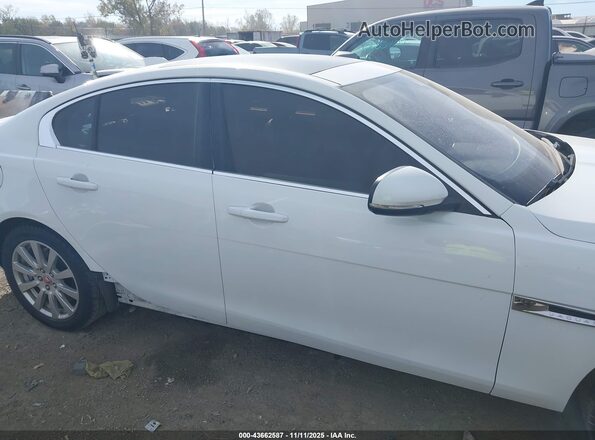 SAJAR4FX6KCP49913 2019 JAGUAR XF White Սալոնի 360 աստիճան տեսք