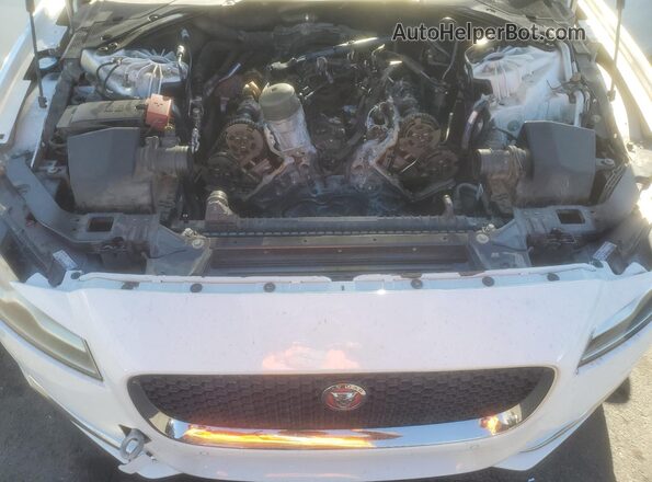 SAJBE4BV8GCY13557 2016 JAGUAR XF Белый Вид задней части салона