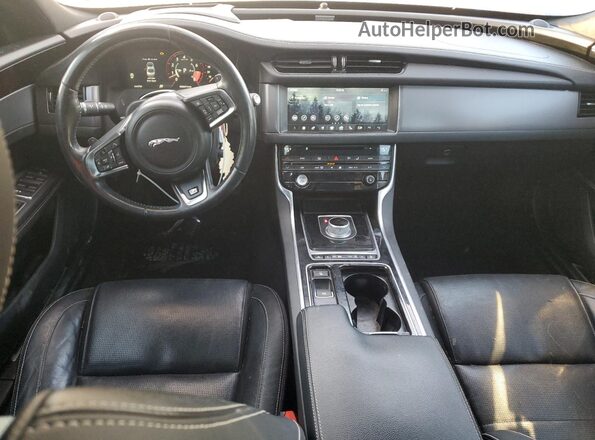 SAJBF4BVXGCY21026 2016 JAGUAR XF Black Առջևի վահանակի տեսք