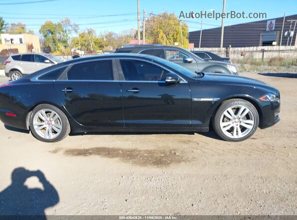 SAJWJ2GD1G8W00339 2016 JAGUAR XJ Black Rear interior view