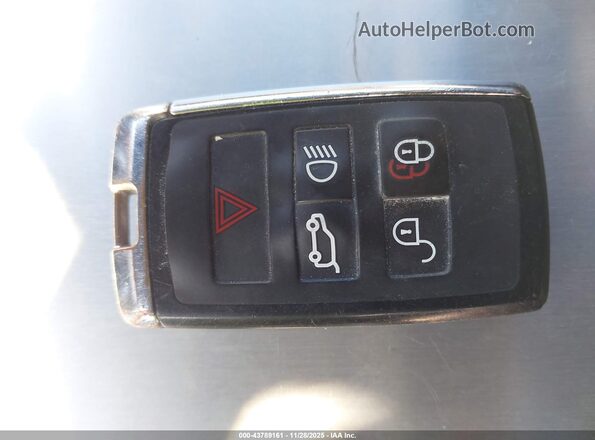 SALCL2FX1LH857592 2020 LAND ROVER DISCOVERY SPORT Красный Вид панели приборов