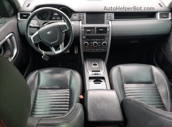 SALCT2BG7HH647074 2017 LAND ROVER DISCOVERY Серый Вид панели приборов