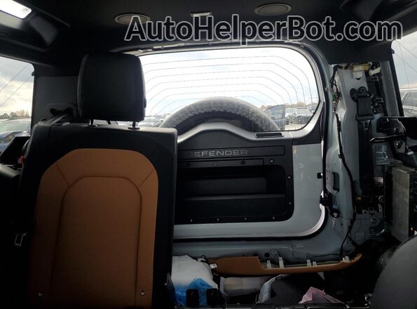 SALE26EU9R2338568 2024 LAND ROVER DEFENDER Белый Вид задних сидений