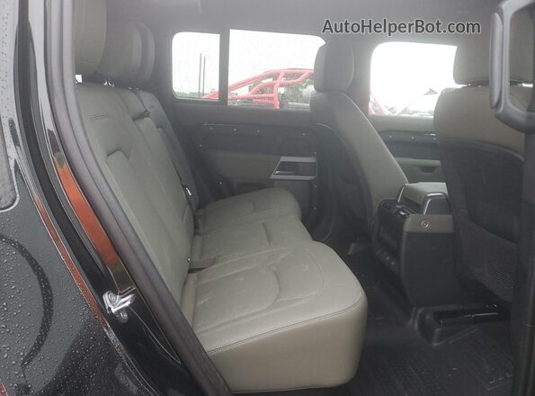 SALEJ7EX5R2311676 2024 LAND ROVER DEFENDER Black უკანა სალონის ხედი