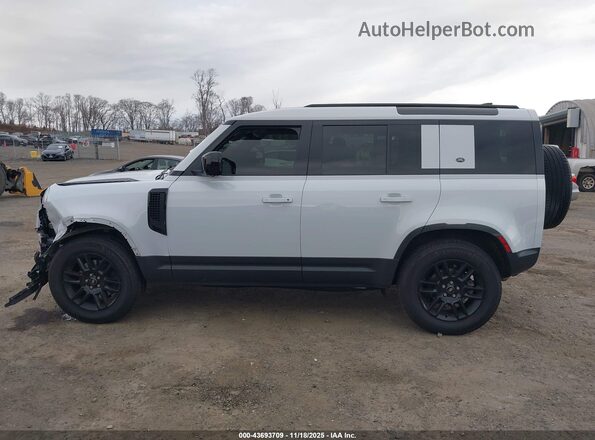 SALEJ7EX6P2107465 2023 LAND ROVER DEFENDER White სალონის 360-გრადუსიანი ხედი