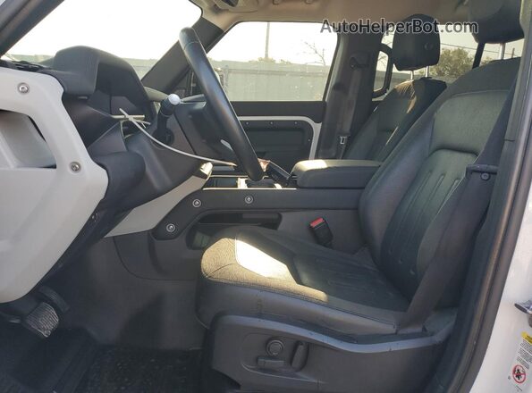 SALEP7EU0L2033376 2020 LAND ROVER DEFENDER White Front interior view