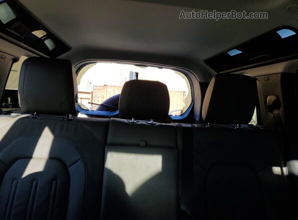 SALEP7EU2L2010018 2020 LAND ROVER DEFENDER Green Rear seats view