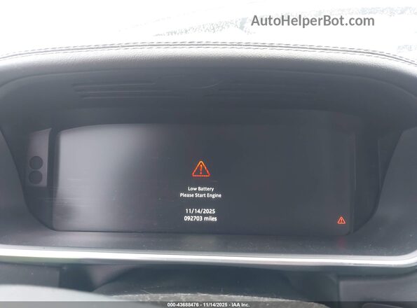 SALGS2FKXHA322009 2017 LAND ROVER RANGE ROVER Gray Rear seats view