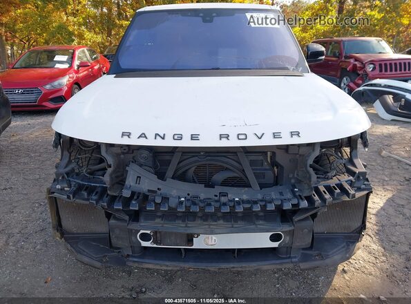 SALGW3FE3HA343725 2017 LAND ROVER RANGE ROVER White Սալոնի հետևի տեսք