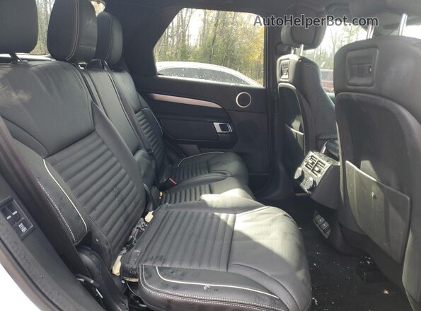 SALRL2EX7R2493086 2024 LAND ROVER DISCOVERY White Սալոնի հետևի տեսք