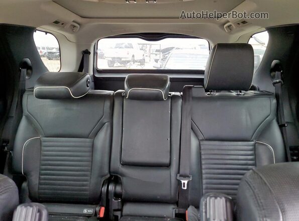 SALRT2RV9JA048657 2018 LAND ROVER DISCOVERY Black 