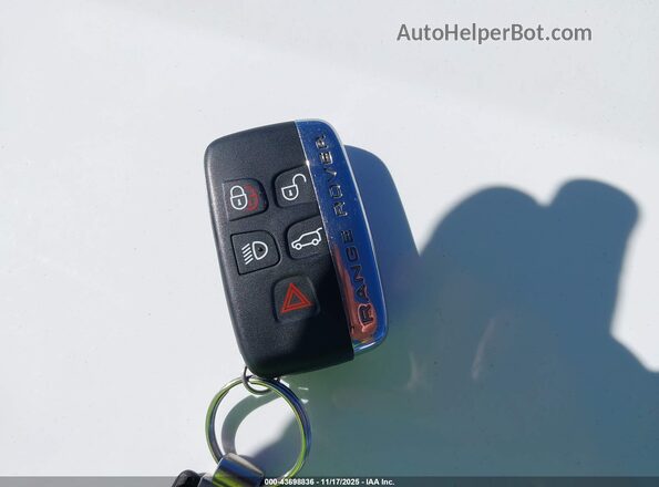 SALVC5BG8HH194819 2017 LAND ROVER RANGE ROVER EVOQUE Белый Вид панели приборов