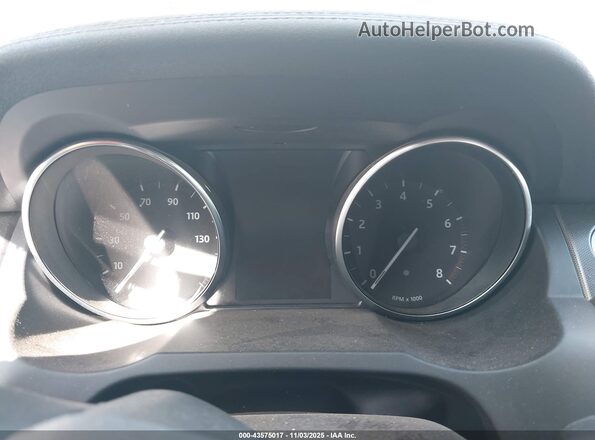SALVP2RX3JH293837 2018 LAND ROVER RANGE ROVER EVOQUE White Vista de los asientos traseros