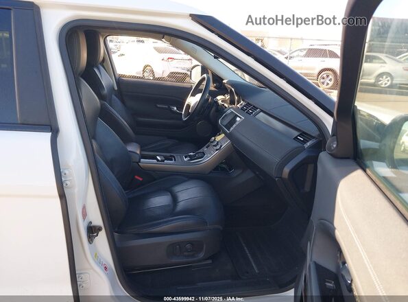 SALVP2RX3JH322012 2018 LAND ROVER RANGE ROVER EVOQUE White Вид салону спереду
