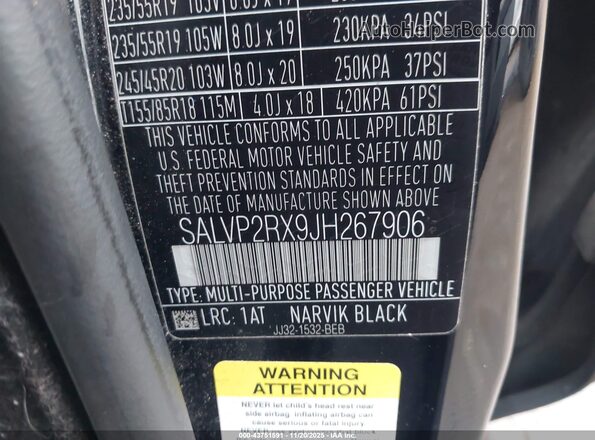 SALVP2RX9JH267906 2018 LAND ROVER RANGE ROVER EVOQUE Black Շարժիչի բաժամունքի տեսք