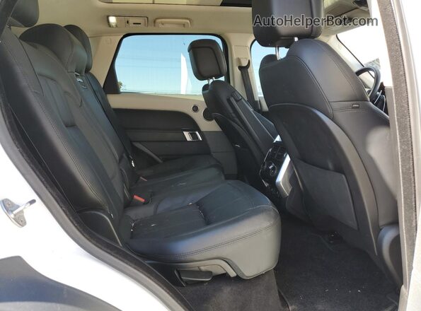 SALWR2SU9MA787034 2021 LAND ROVER RANGE White Widok wnętrza z tyłu