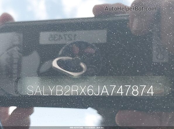 SALYB2RX6JA747874 2018 LAND ROVER RANGE ROVER VELAR Gray 