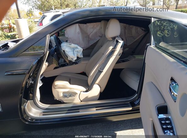 SCA665C55HUX86533 2017 ROLLS-ROYCE WRAITH Black Front interior view