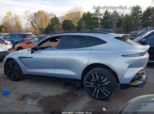 SD7VUJBW3PTV08425 2023 ASTON MARTIN DBX Silver 