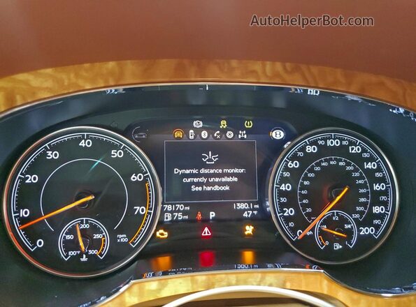SJAAC2ZV9HC012682 2017 BENTLEY BENTAYGA Черный Вид щитка приборов