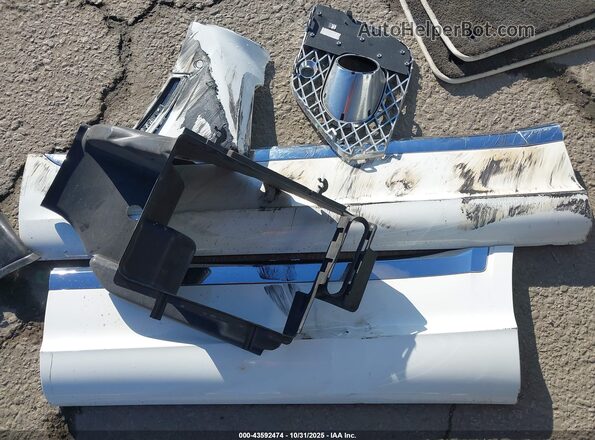 SJAAM2ZV7MC033750 2021 BENTLEY BENTAYGA White Vista del cuadro de instrumentos