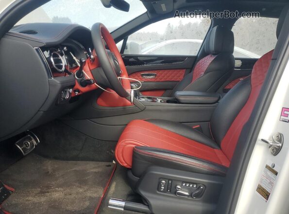 SJAAM2ZVXMC034004 2021 BENTLEY BENTAYGA White Widok wnętrza z przodu