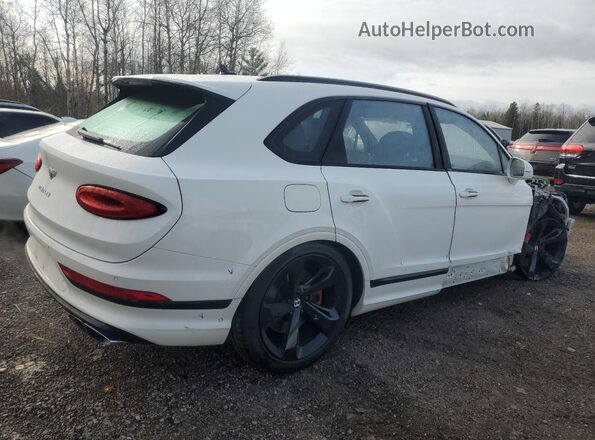 SJAAM2ZVXMC034004 2021 BENTLEY BENTAYGA White Tył prawy