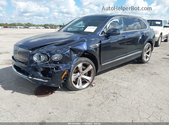 SJAHT2ZV7PC019739 2023 BENTLEY BENTAYGA Blue Vista tres cuartos delantera izquierda