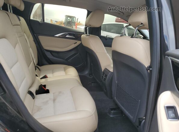 SJKCH5CP5KA010951 2019 INFINITI QX30 Black Vista interior trasera