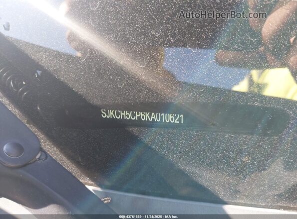 SJKCH5CP6KA010621 2019 INFINITI QX30 Black 