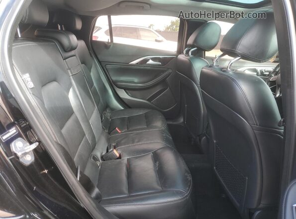 SJKCH5CP8KA008076 2019 INFINITI QX30 Black Rear seats view