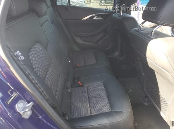 SJKCH5CP8KA010975 2019 INFINITI QX30 Blue Widok wnętrza z tyłu