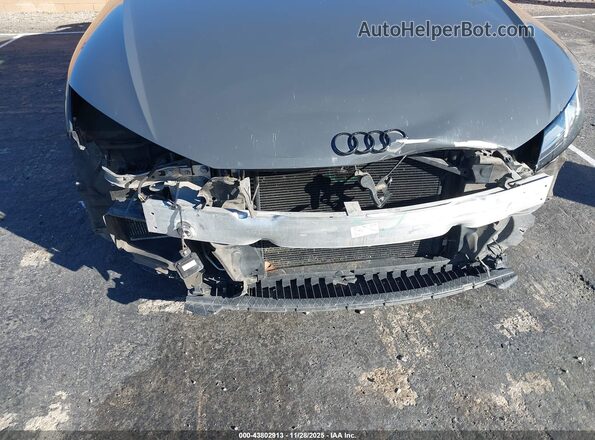 TRUAEAFV5K1011058 2019 AUDI TT Gray Widok z przodu