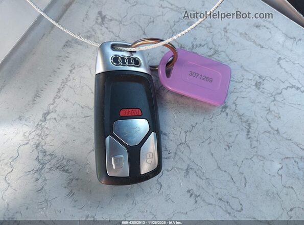 TRUAEAFV5K1011058 2019 AUDI TT Gray Widok deski rozdzielczej