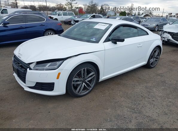 TRUC5AFV5H1011501 2017 AUDI TT White 