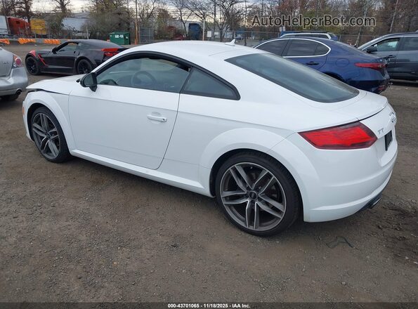 TRUC5AFV5H1011501 2017 AUDI TT White 