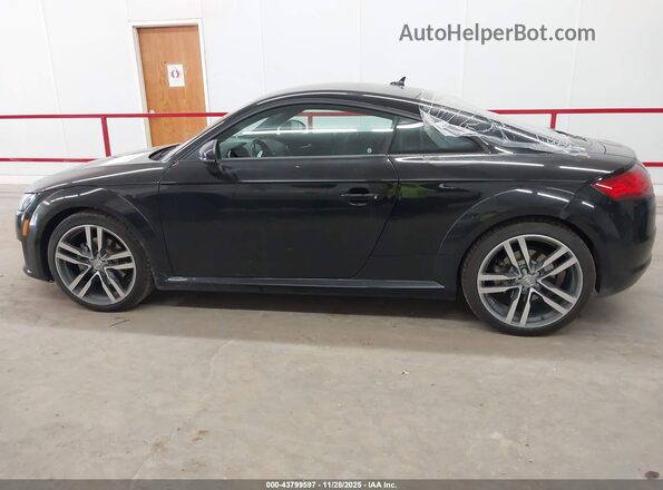 TRUC5AFV8H1009211 2017 AUDI TT Black 360 interior view