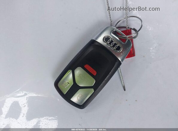 TRUC5AFV9G1029630 2016 AUDI TT White Vista del salpicadero