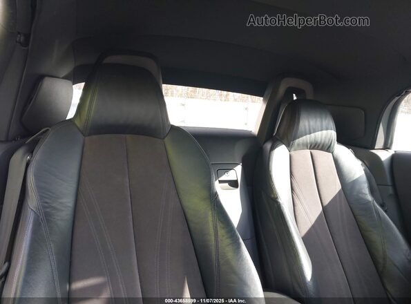 TRUT5CFV2G1027469 2016 AUDI TT Black VIN կոդի պիտակի տեսք