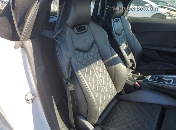 TRUT5CFV4H1010786 2017 AUDI TT White Rear seats view